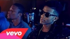 B. Smyth 'Twerkoholic' music video