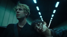 Tom Odell 'Don't Cry, Put Your Head On My Shoulder' music video