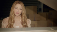 Shakira 'Acróstico' music video