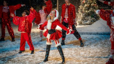 Kylie Minogue 'XMAS' music video