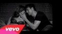 Enrique Iglesias 'Dímelo' Music Video