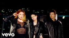 Muna 'So What' music video