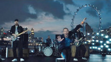 Coldplay 'Man In The Moon' music video