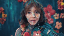 Lindsey Stirling 'Unfolding' music video