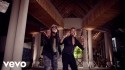 Zion y Lennox 'La Botella' Music Video