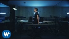 Charlie Puth 'Attention' music video