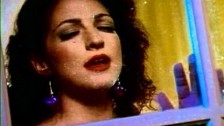 Gloria Estefan 'Mi Buen Amor' music video