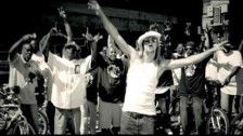Kid Rock 'Roll On' music video