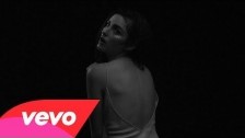 BANKS 'Brain' music video
