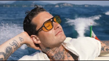 Douwe Bob 'This World Is Our Home' music video