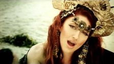 Neon Hitch 'Get Over U' music video