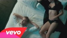 Calvin Harris 'Blame' music video
