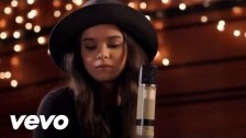 Hailee Steinfeld 'Let It Go' music video