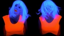 Celine Neon 'Getcha Good' music video