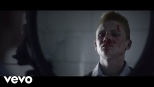 Gavin James '22' music video