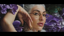 Qveen Herby 'Alone' music video