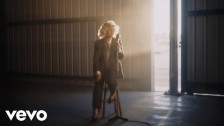 Cam 'Everblue' music video