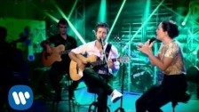 Pablo Alborán 'Perdóname (con Carminho)' music video