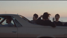 The Neighbourhood 'Lovebomb' music video