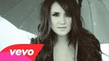 Dulce María 'Ingenua' music video