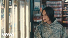 Kacey Musgraves 'Dry Spell' music video