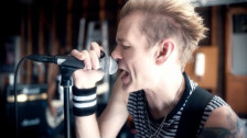 Sum 41 'Landmines' music video