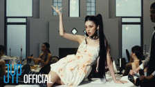 YEJI 'Air' music video