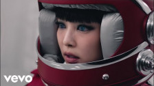 Jennie 'like JENNIE' music video