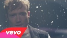Mallory Knox 'Shout At The Moon' music video