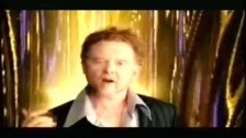 Simply Red 'Fake' music video