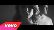 Broods 'Mother & Father' music video