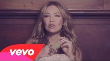 Thalía 'Por Lo Que Reste de Vida' music video