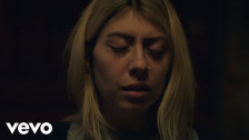 Charly Bliss 'Chatroom' music video