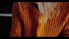 NEØV 'Woolen Pumpkin Shirt' music video