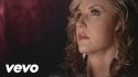Kristen Kelly 'He Loves To Make Me Cry' Music Video