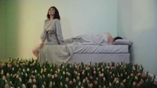 Sarah Blasko 'Luxurious' music video