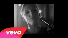 Laura Marling 'I Feel Your Love' music video