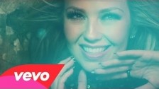 Thalía 'Como Tú No Hay Dos' music video