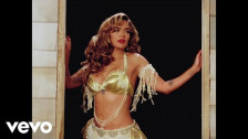 Karol G 'Papasito' music video