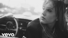 XYLØ 'Dead End Love' music video