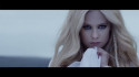Avril Lavigne 'Head Above Water' Music Video