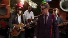 The Dualers 'Running Around With Your Head In The Clouds' music video