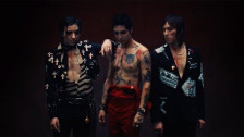 Palaye Royale 'Showbiz' music video