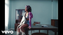 Joy Crookes 'Mathematics' music video