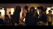 The Staves 'Teeth White' music video