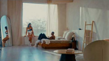 Nadia Nakai 'Blind' music video