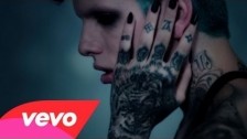 Jeffree Star 'Love To My Cobain' music video