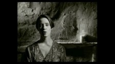 Suzanne Vega 'Tired Of Sleeping' music video