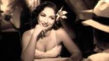 Gloria Estefan 'Con Los Anos Que Me Quedan' music video