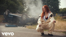Sasha Keable 'Feel Something' music video